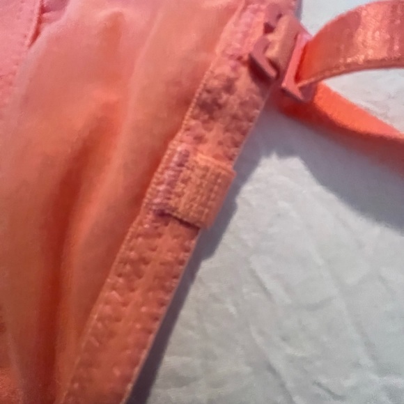 NWT B.Tempted Lace Bra and Thong set 36DD Bra and Medium Thong in bright Coral - Picture 8 of 14